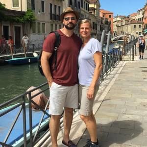 Meet your Posher, Julie